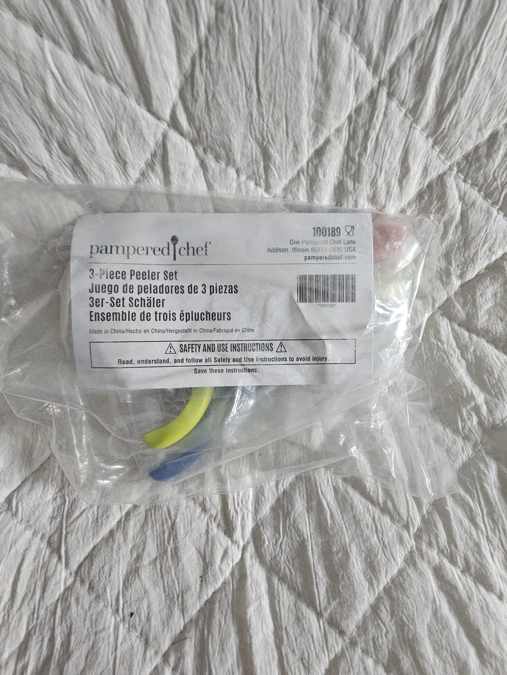 Pampered Chef 3-Piece Peeler Set - Blue & Lime